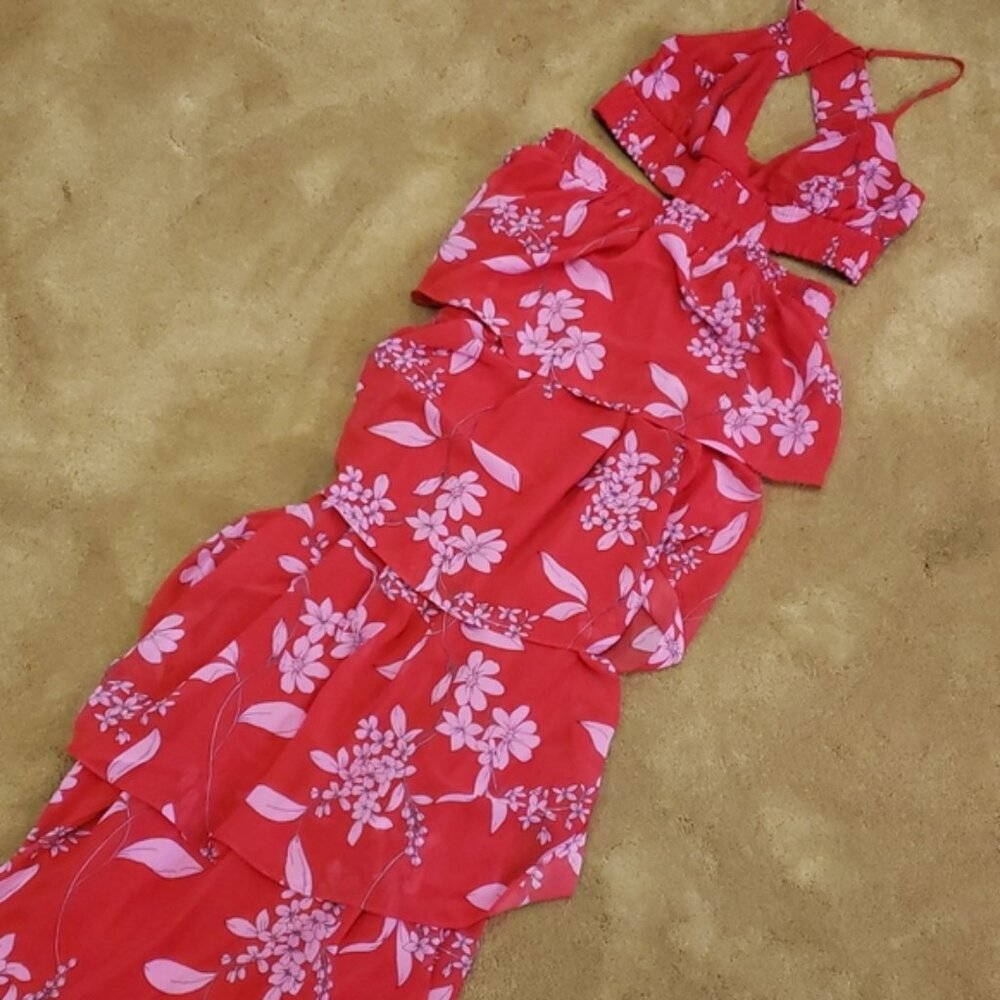 Express tiered floral print maxi dress. Size: XS. NWT - Picture 12 of 15
